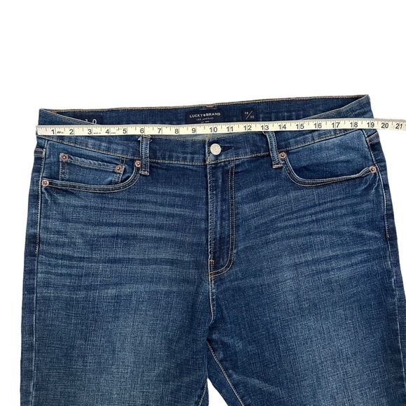 Lucky 410 Athletic Slim Fit Jeans Size 38W/30L - Picture 9 of 15